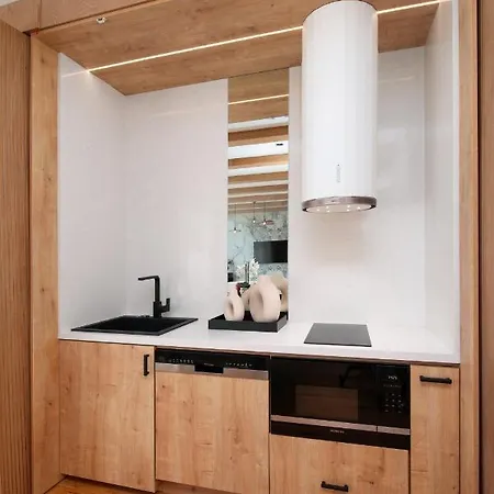 فندق Genesis Hotel&spa 5*