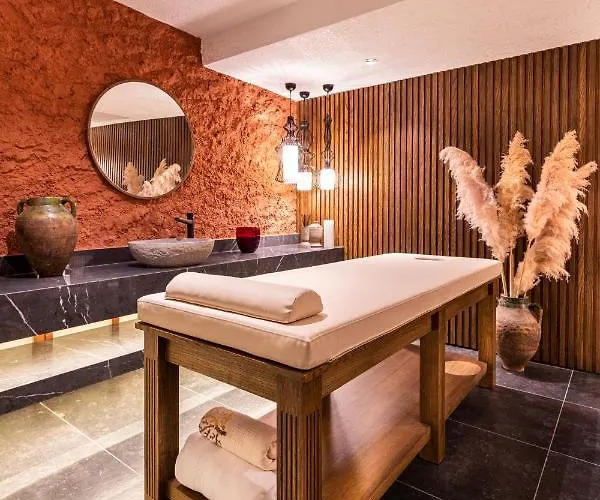 Genesis Hotel&spa Hotel